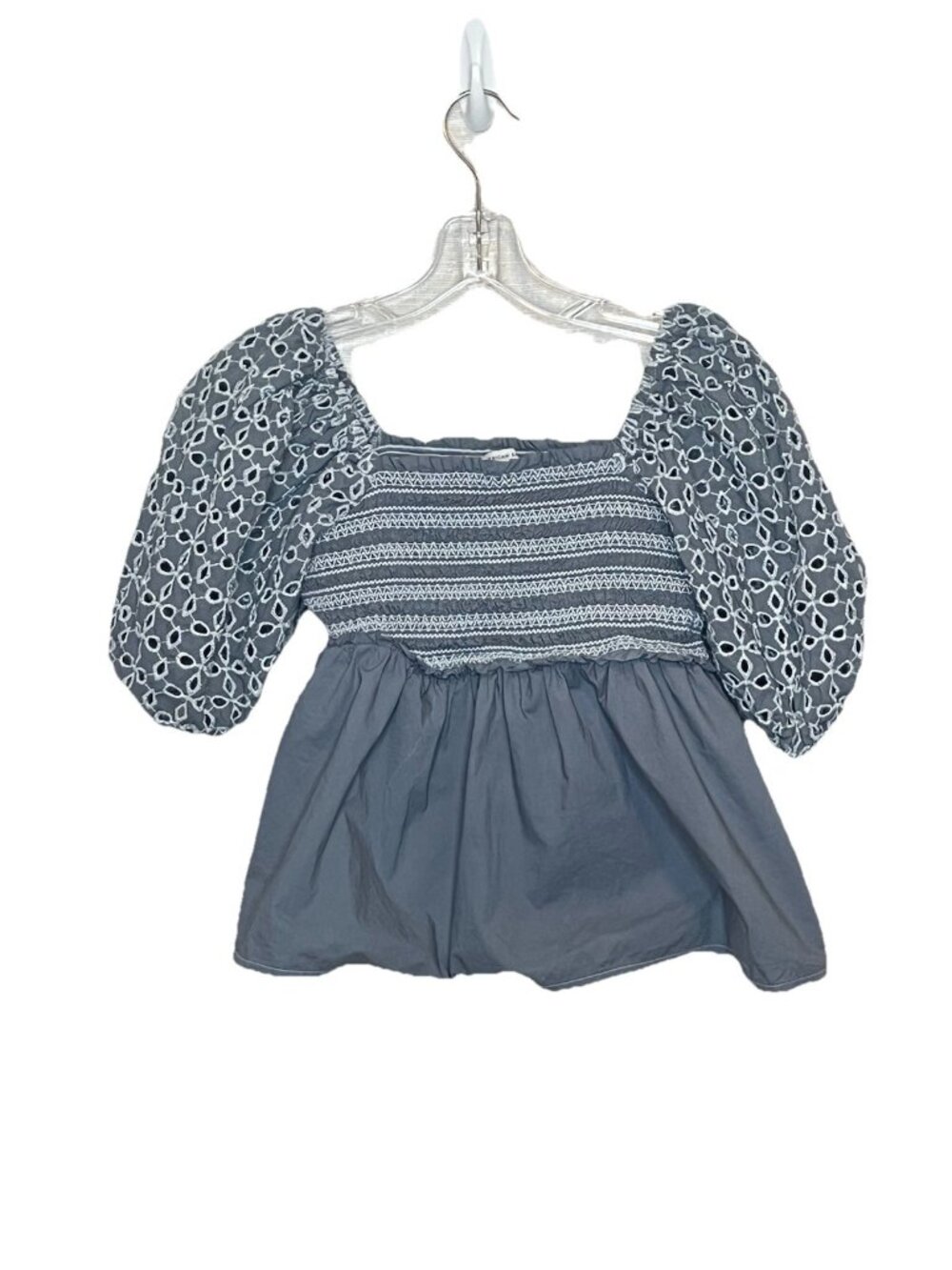 American Eagle XS Gray Eyelet Puff Sleeve Smocked Babydoll Top Cottagecore